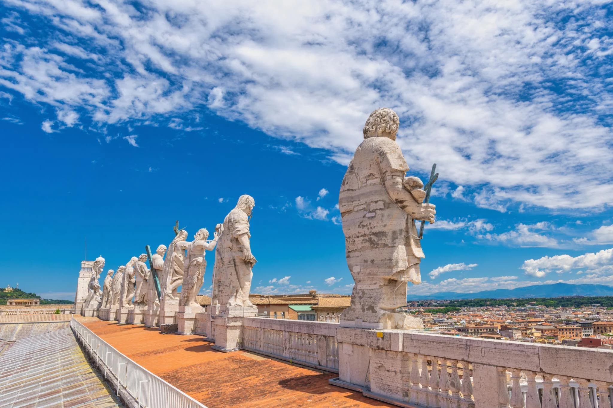 Ingresso e biglietti per Basilica di San Pietro: Biglietto d'ingresso alla Cupola con ascensore e tour audioguidato