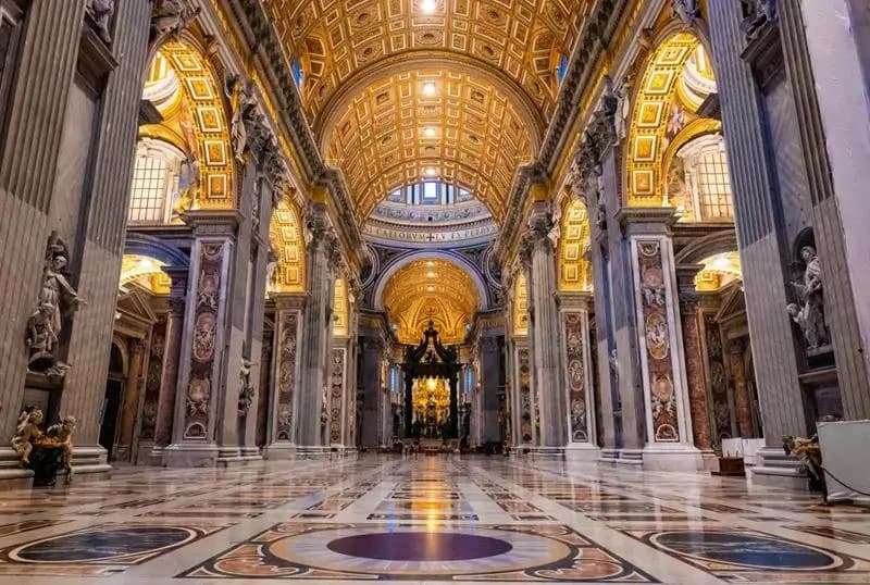 Ingresso e biglietti per Basilica di San Pietro, Piazza e Grotte Papali: Visita guidata pomeridiana
