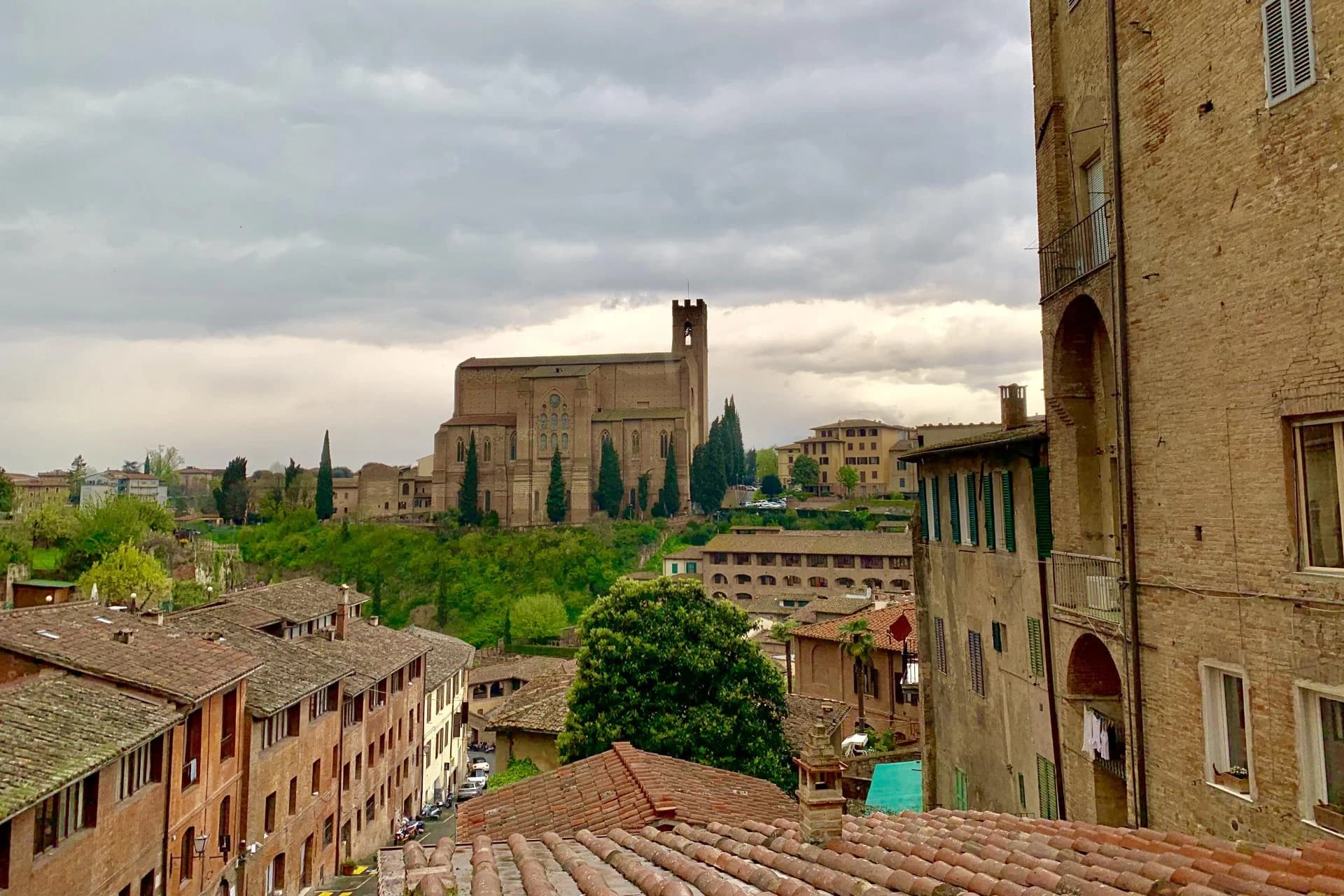 Ingresso e biglietti per Esperienza Toscana: Pisa, Siena, San Gimignano