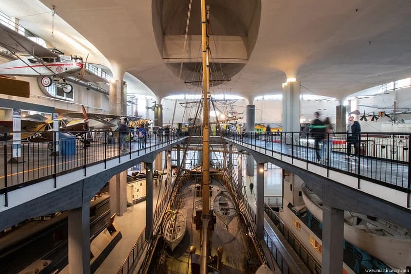 Ingresso e biglietti per Museo Nazionale della Scienza e della Tecnologia Leonardo da Vinci