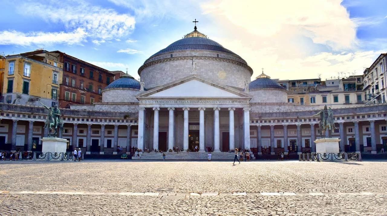 Ingresso e biglietti per Napoli tra mercati e street food