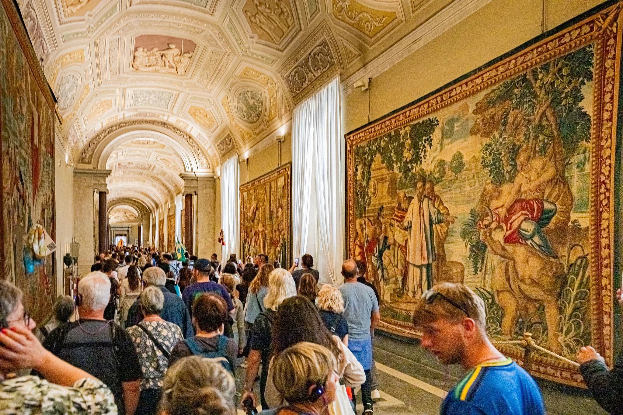 Ingresso e biglietti per Omnia Card: Vaticano e Open Bus 24h