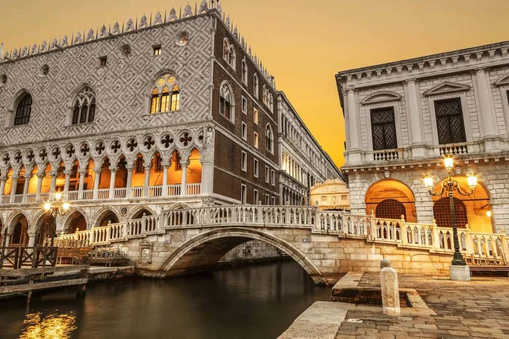Ingresso e biglietti per PALAZZO DELLE PRIGIONI: celle e strumenti di tortura.