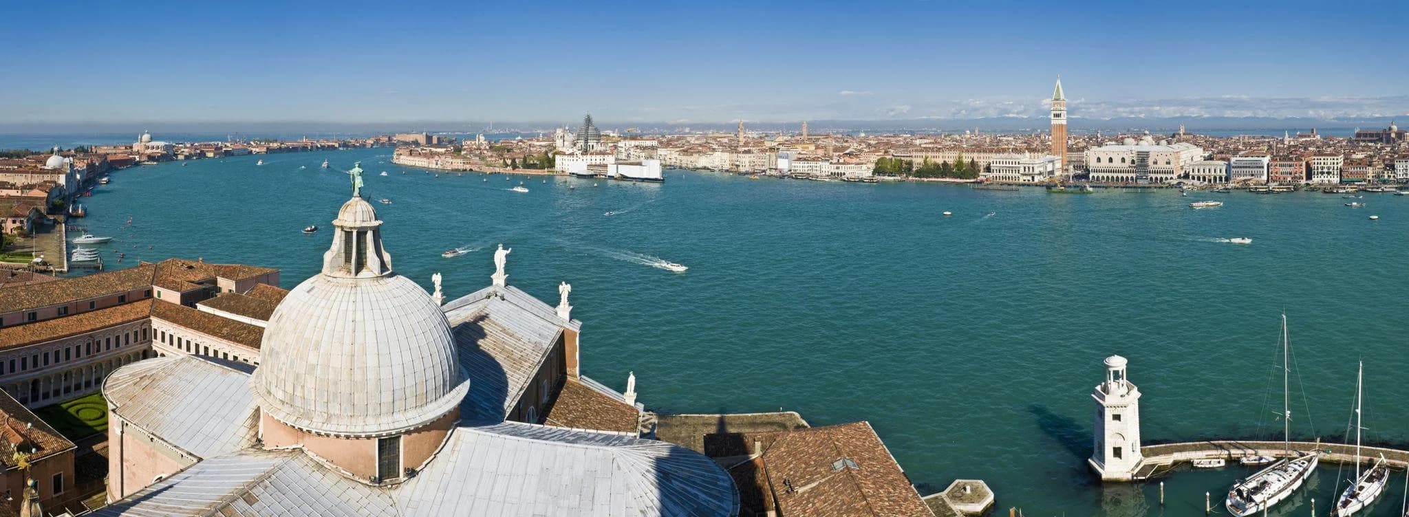 Ingresso e biglietti per Palazzo Pisani: la terrazza sul tetto più alta di Venezia