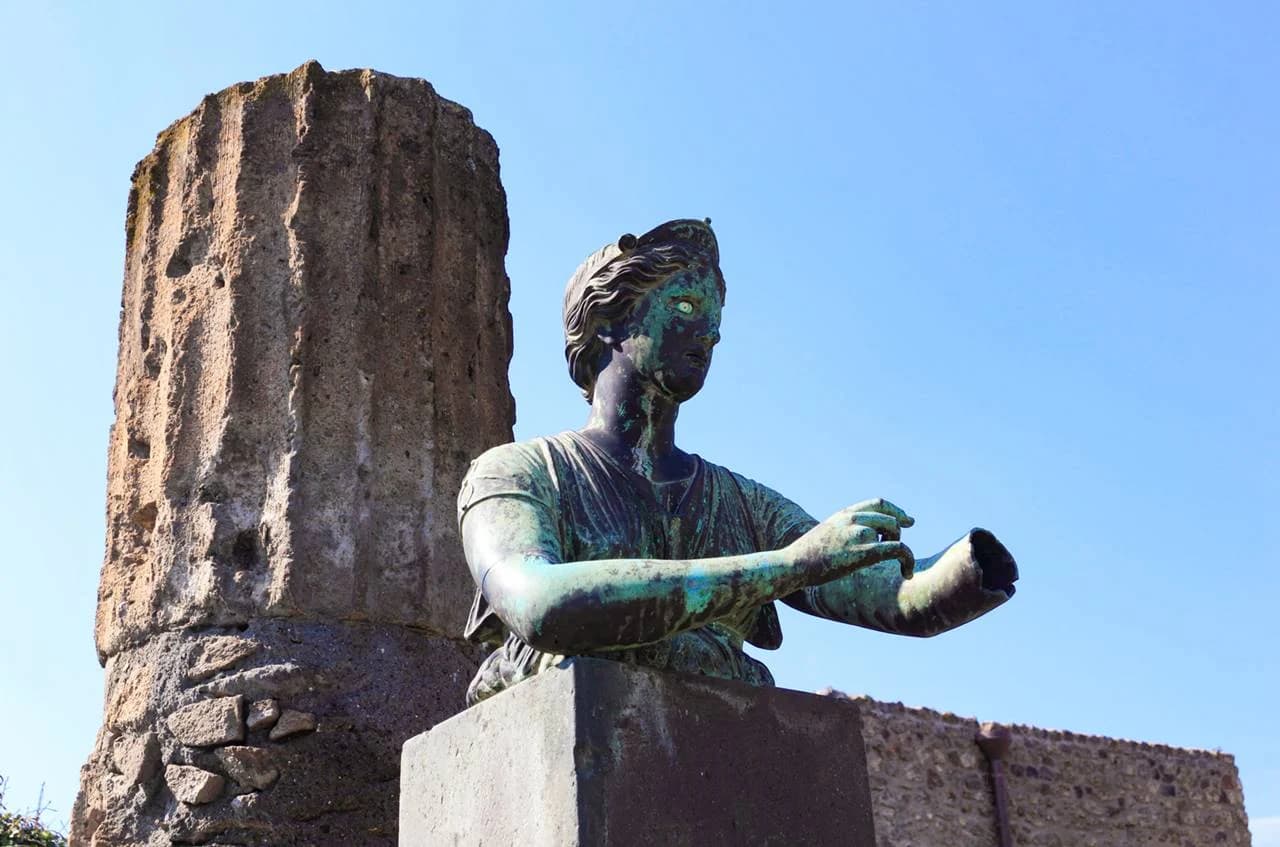 Ingresso e biglietti per POMPEI E VESUVIO CON PRANZO E DEGUSTAZIONE DI VINI