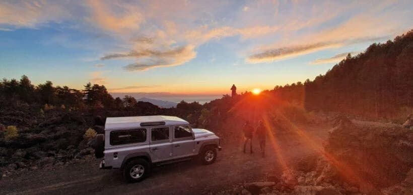 Ingresso e biglietti per Tour dell'Etna al tramonto in Jeep