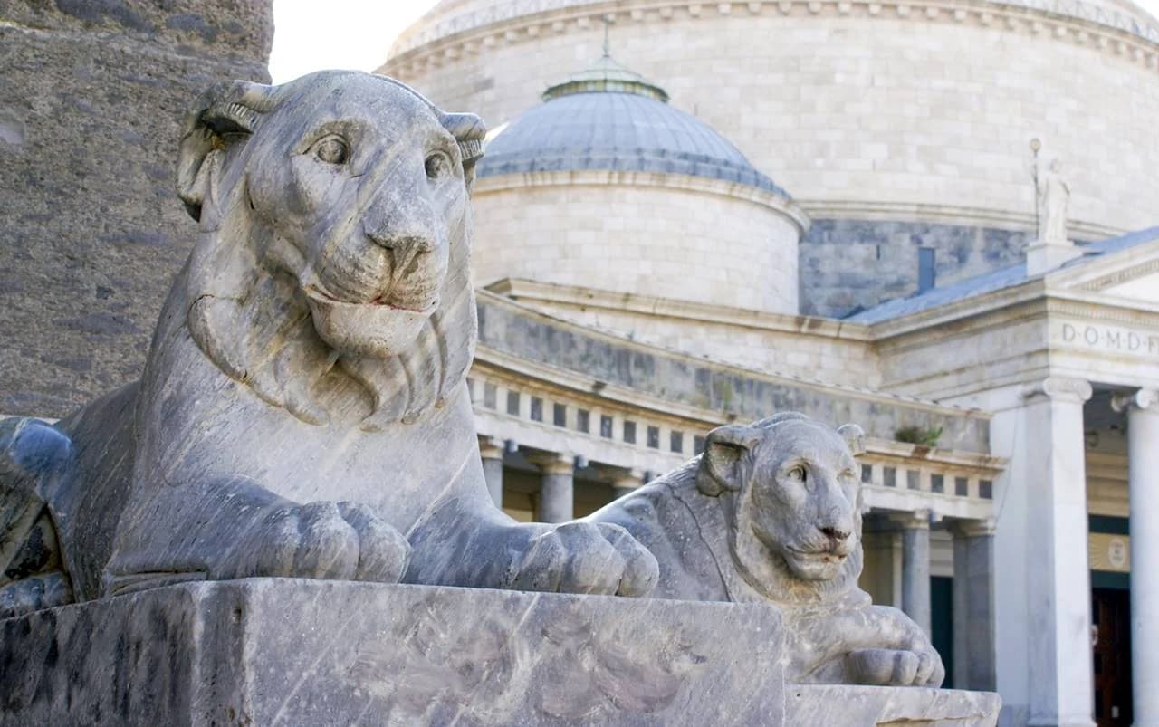 Ingresso e biglietti per TOUR DELLA CITTÀ DI NAPOLI CON LE ROVINE SOTTERRANEE