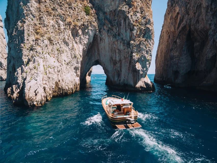 Ingresso e biglietti per Tour di Capri & Grotte Blu