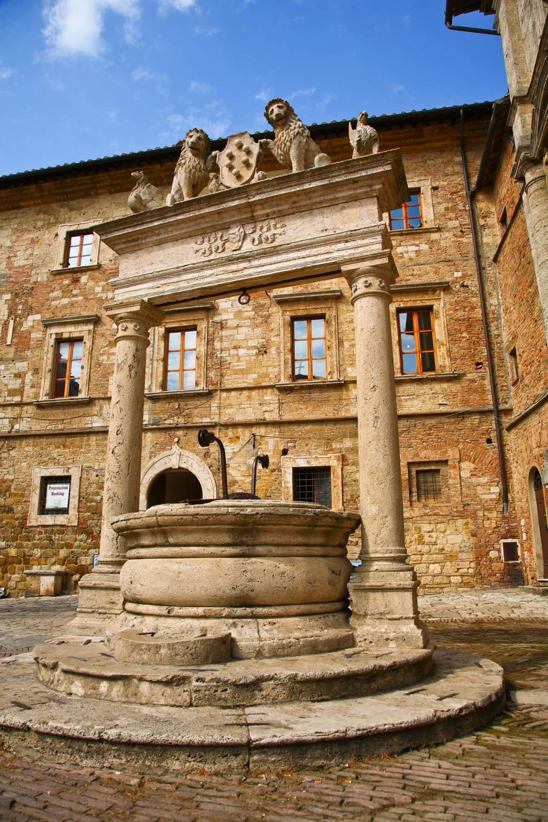 Ingresso e biglietti per Tour di un giorno intero in Val d'Orcia