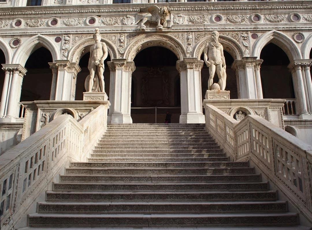 Ingresso e biglietti per Tour guidato del Palazzo Ducale dei Misteri e dei Segreti e San Marco History Gallery