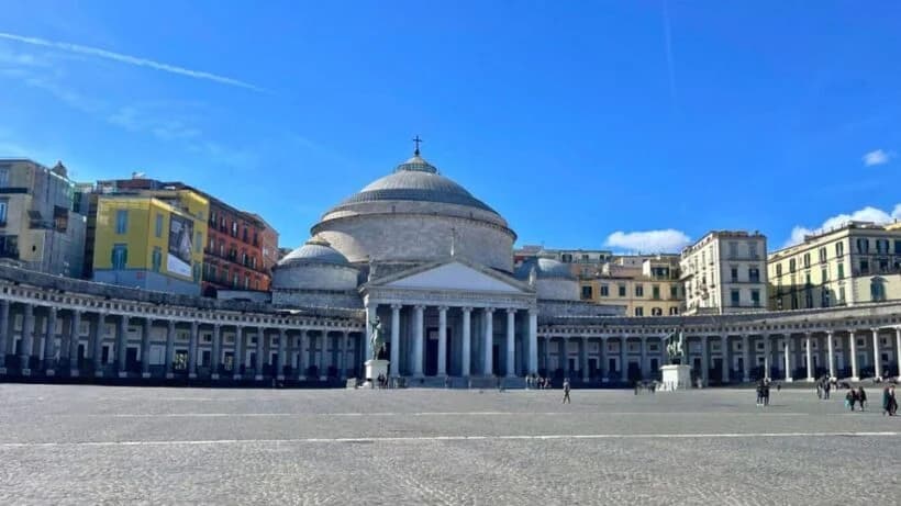 Ingresso e biglietti per Tour guidato del Palazzo Reale e dei Quartieri Spagnoli