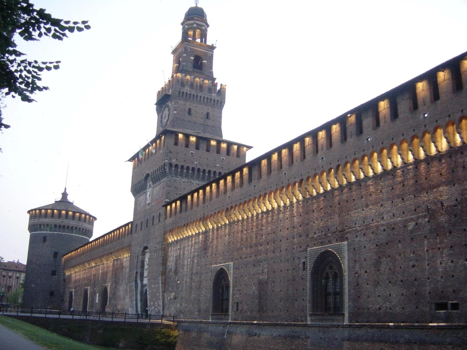 Ingresso e biglietti per Visita del Duomo di Milano e Castello Sforzesco