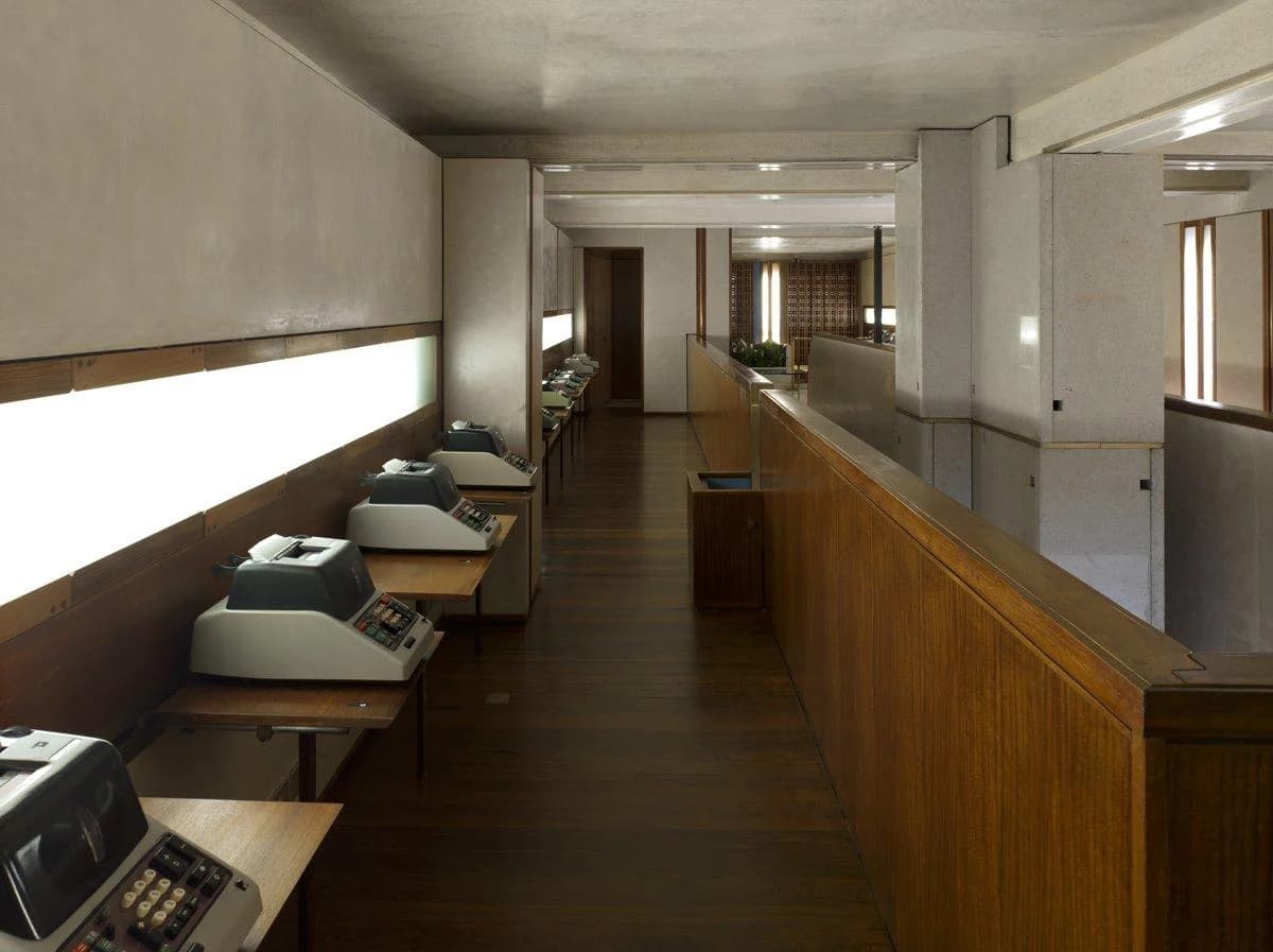 Ingresso e biglietti per Visita guidata al Negozio Olivetti